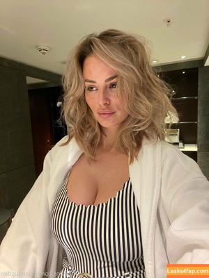 Rhian Sugden фото #0607