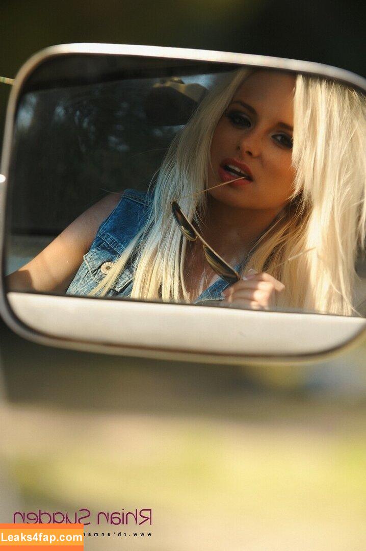 Rhian Sugden / Rhianmarie / rhiansugden / rhiansuggers слитое фото фото #1069