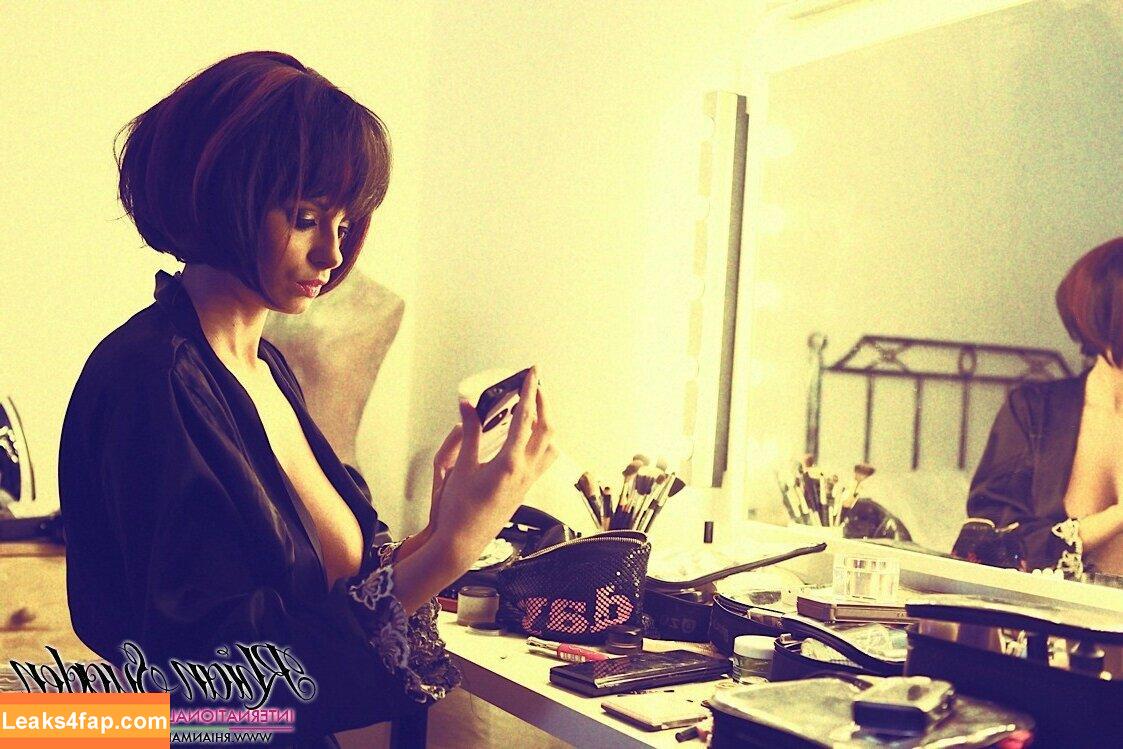 Rhian Sugden / Rhianmarie / rhiansugden / rhiansuggers слитое фото фото #1205