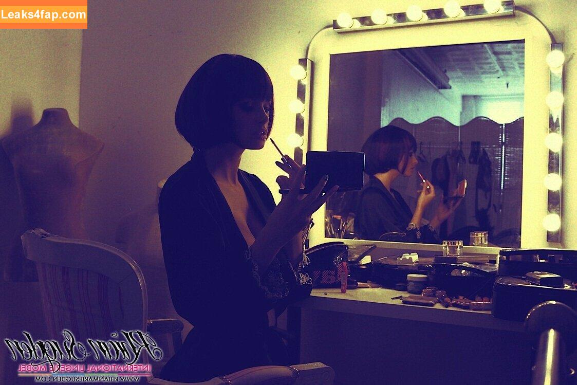 Rhian Sugden / Rhianmarie / rhiansugden / rhiansuggers слитое фото фото #1433