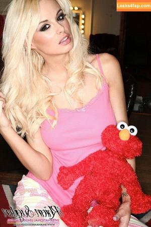 Rhian Sugden фото #1003