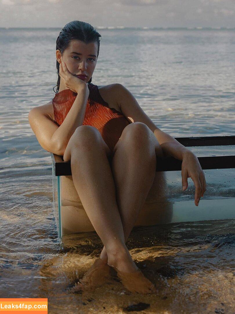 Sarah McDaniel / Krotchy / https: leaked photo photo #0006