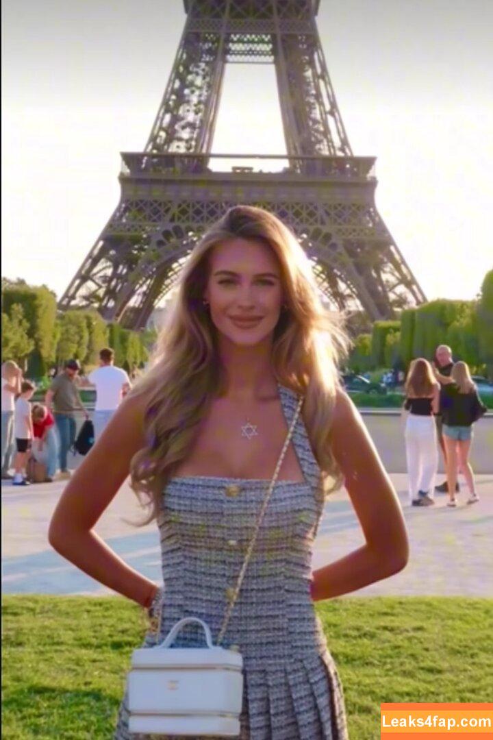 Veronika Rajek / rajekveronika / veronikarajek leaked photo photo #0002