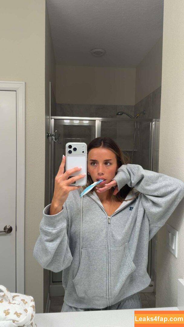 Sadie Mckenna / sadieemckennaa leaked photo photo #0028