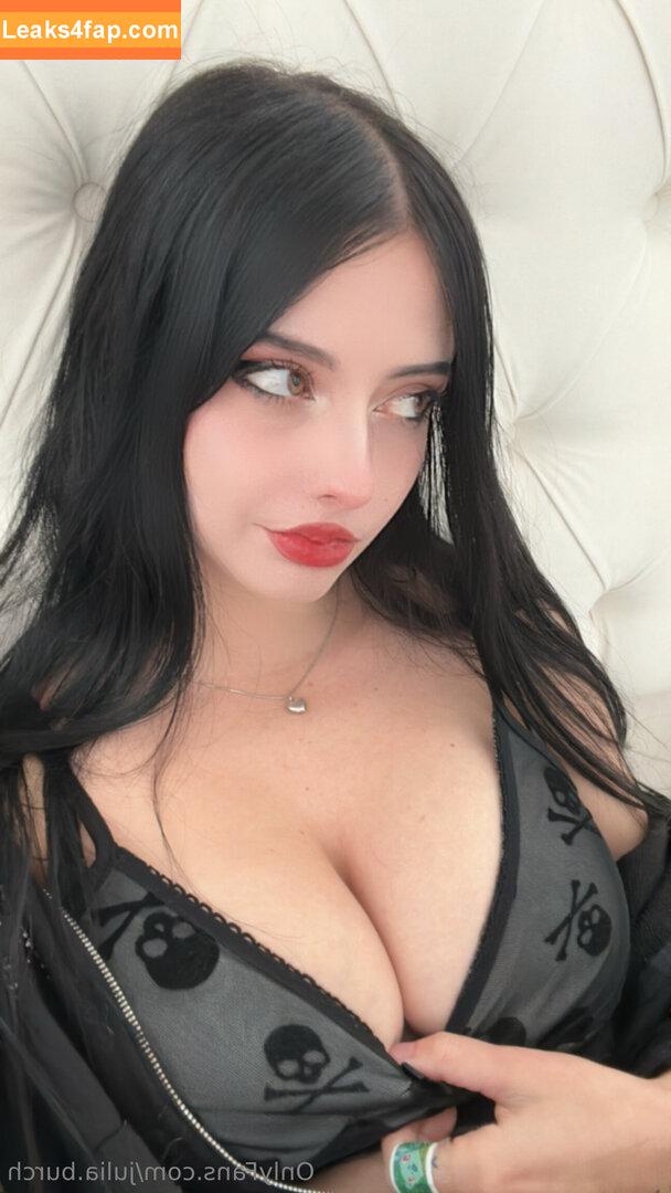 julia.burch / juliaaburch leaked photo photo #0001