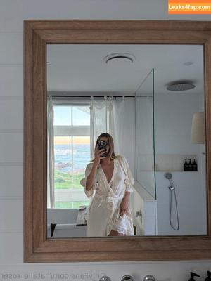 natalie_roser photo #0001