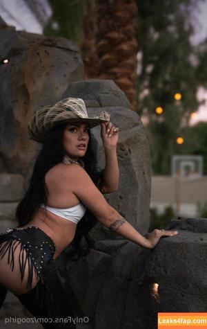 zoogirlq photo #0002