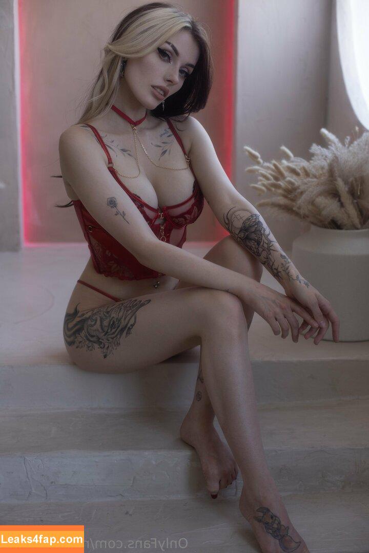 Rolyatistaylor leaked photo photo #0010