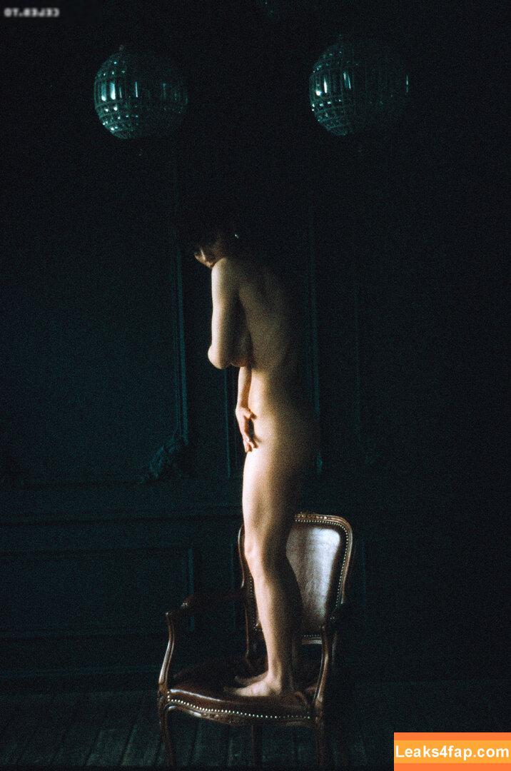39629 /  leaked photo photo #0803