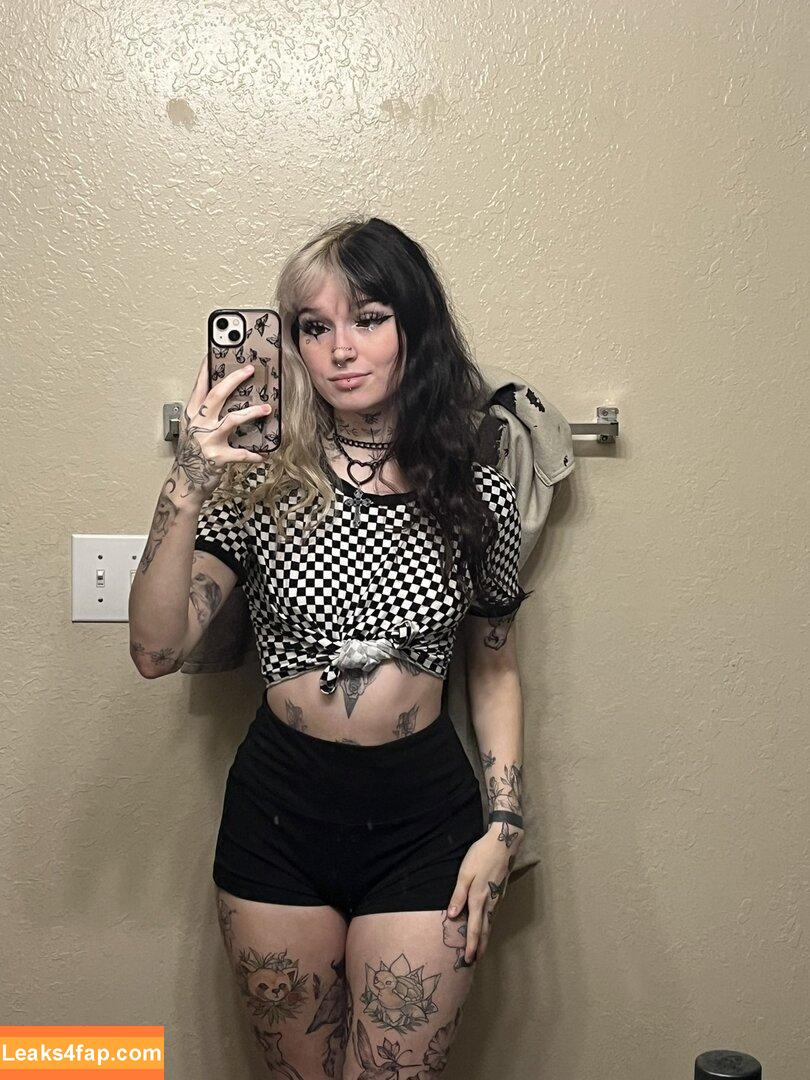 abolishegirls /  leaked photo photo #0005