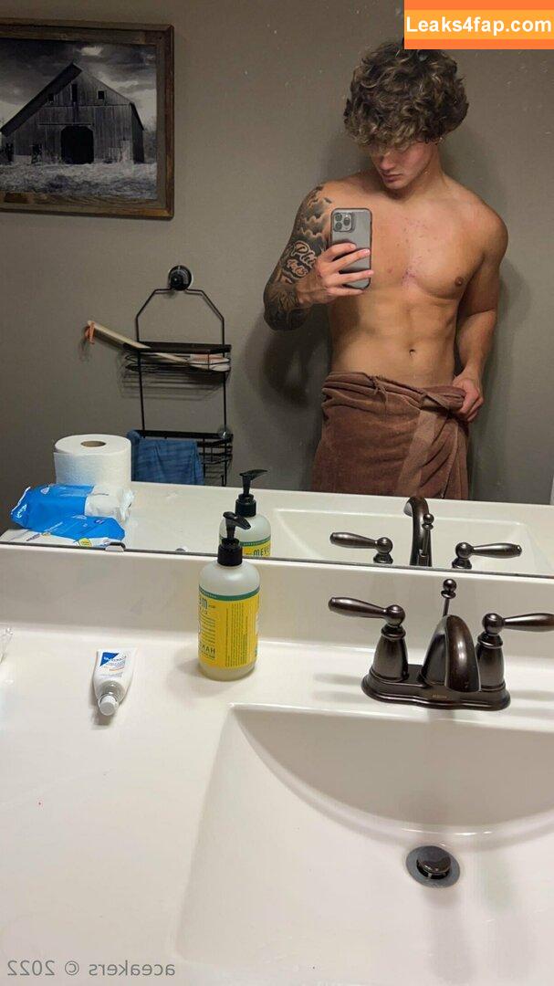 aceakers /  слитое фото фото #0007