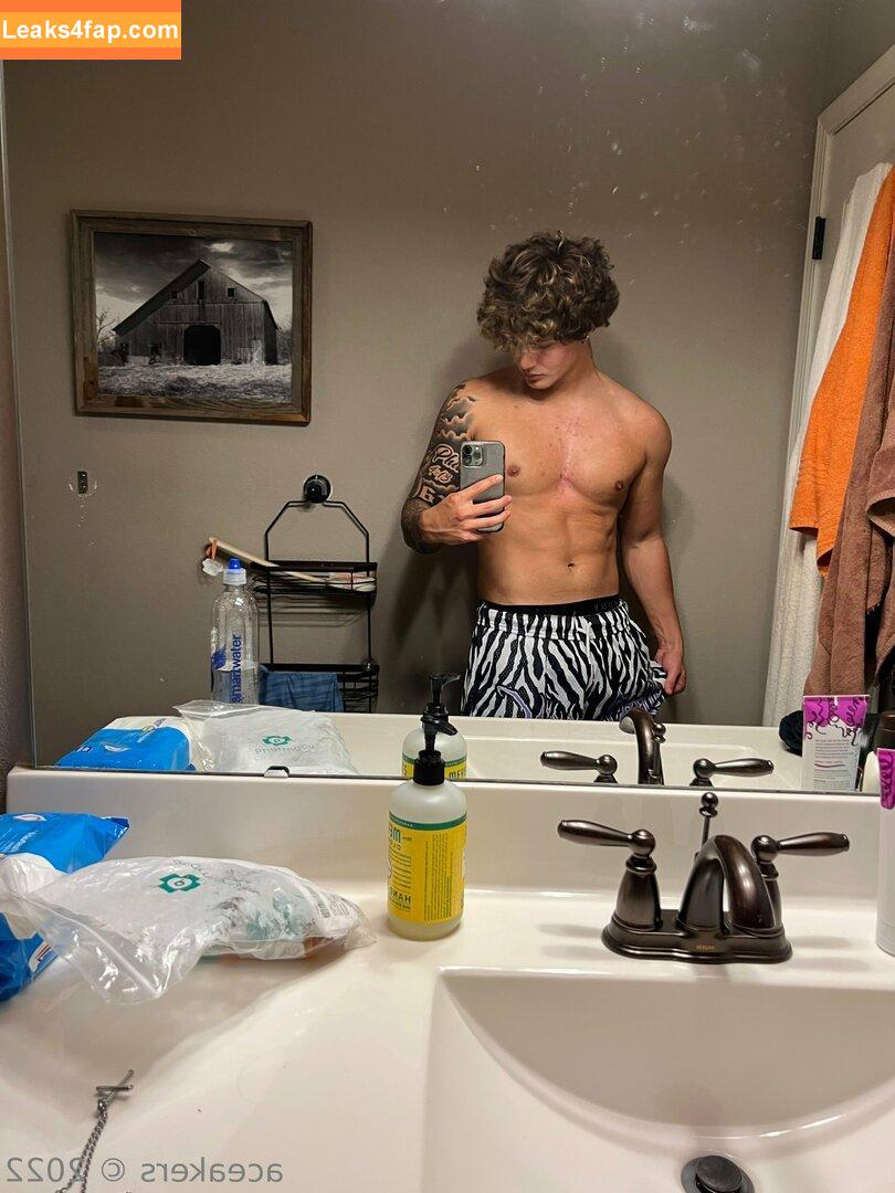 aceakers /  leaked photo photo #0014