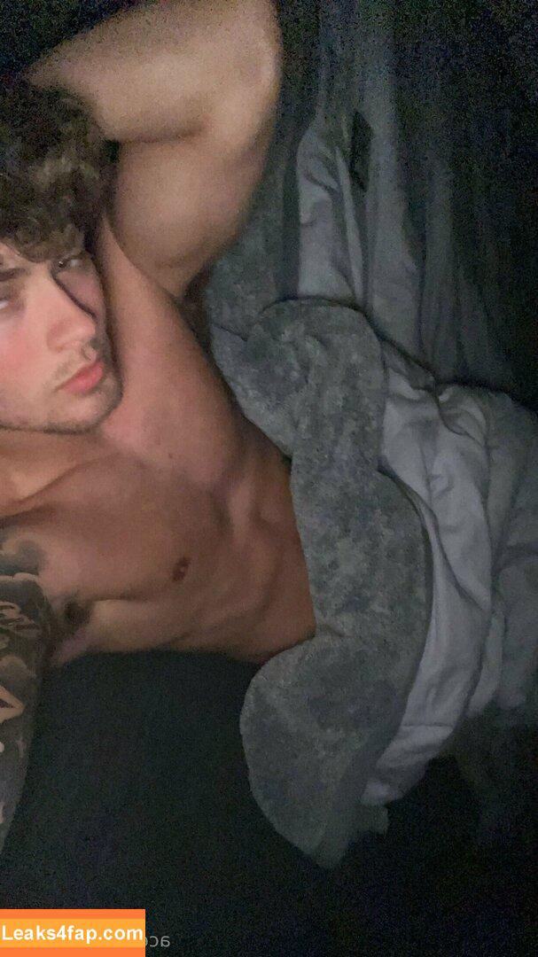 aceakers /  leaked photo photo #0027