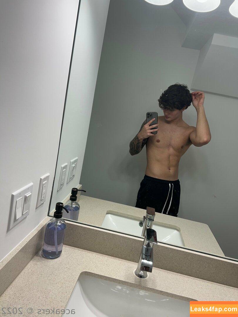 aceakers /  leaked photo photo #0060