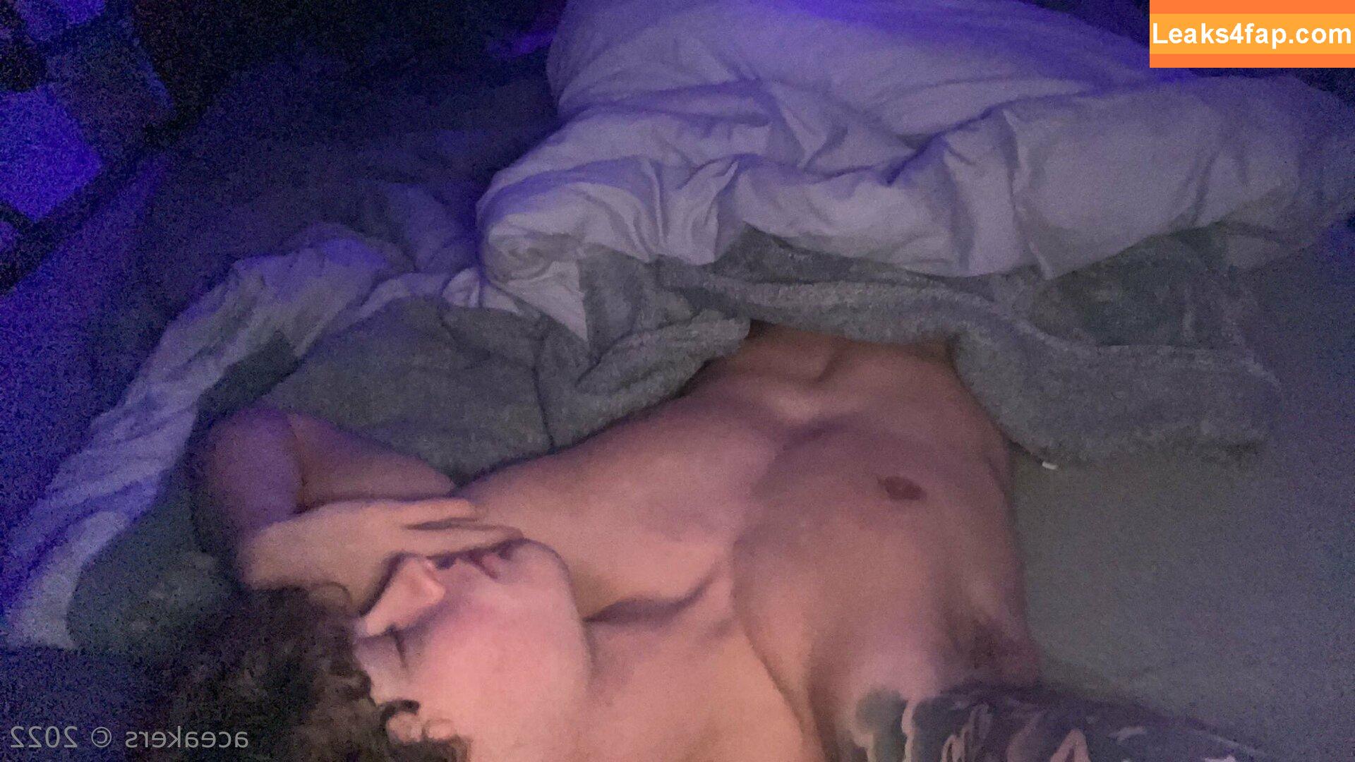 aceakers /  leaked photo photo #0064