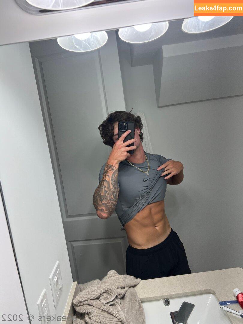 aceakers /  leaked photo photo #0079