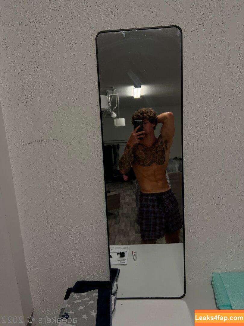 aceakers /  слитое фото фото #0101