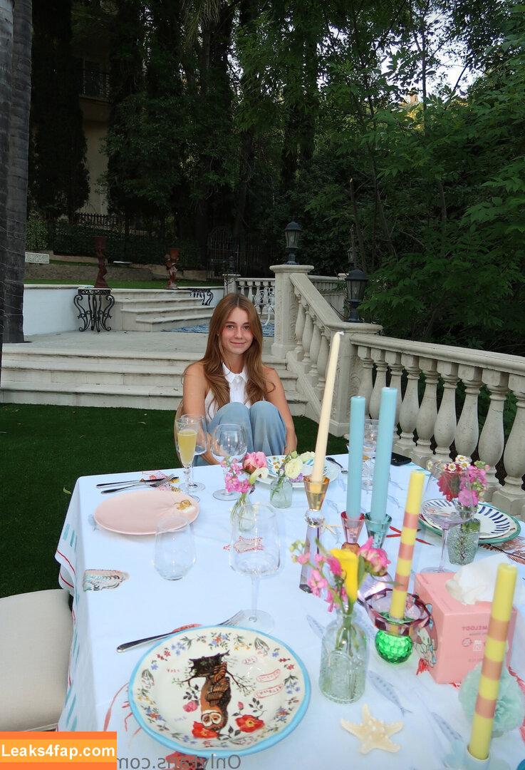 Anna Malyg0n / mmollyyy.ann leaked photo photo #0044