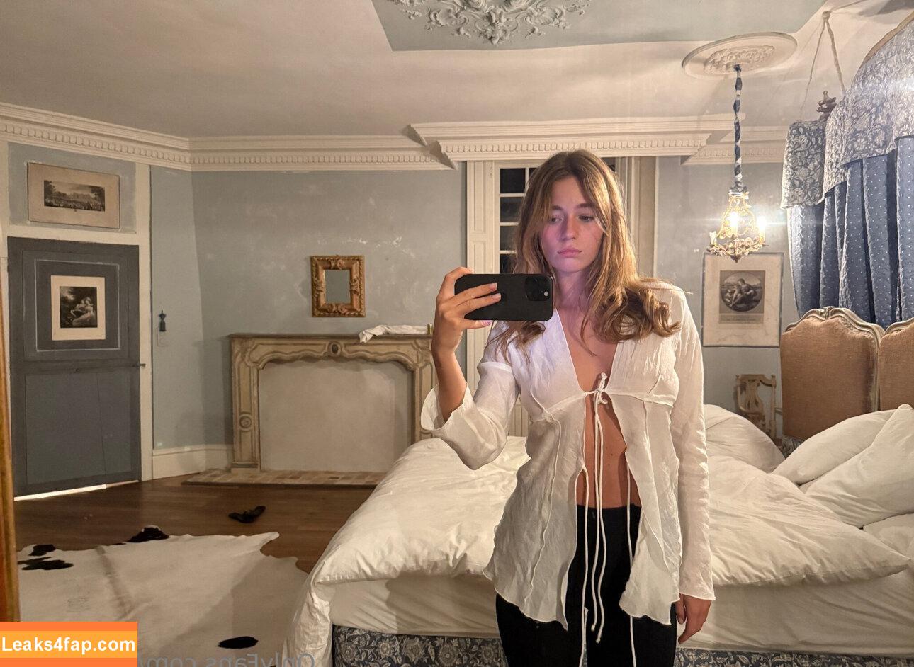 Anna Malyg0n / mmollyyy.ann leaked photo photo #0110