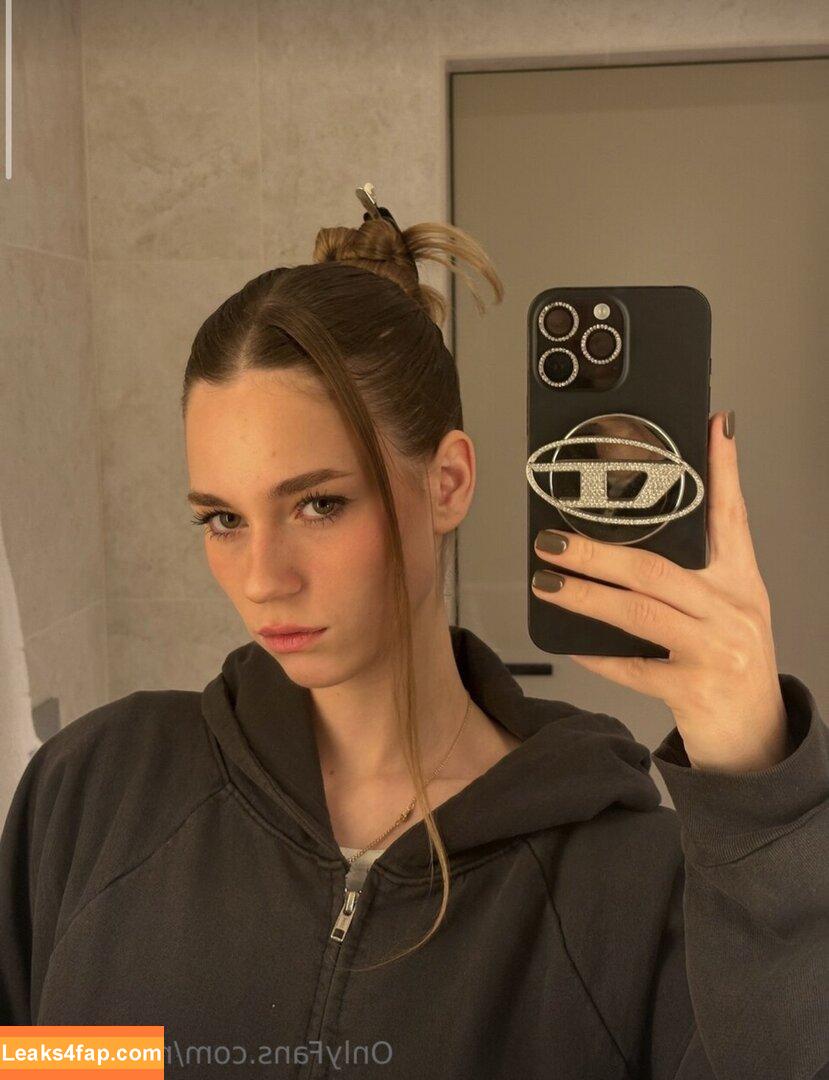 Anna Malyg0n / mmollyyy.ann слитое фото фото #0263