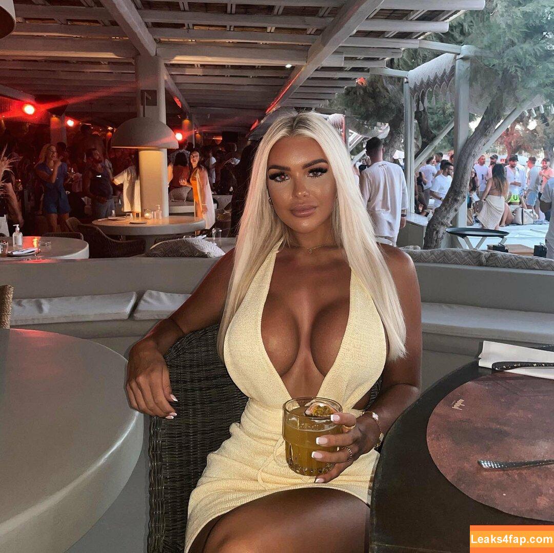 annahuntt / anna.hunttx leaked photo photo #0014