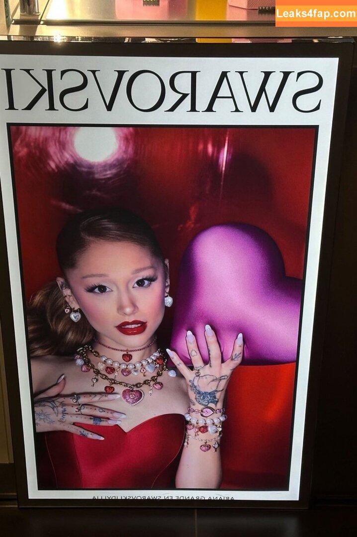 Ariana Grande / arianagrande leaked photo photo #0123