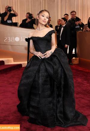 Ariana Grande photo #0093