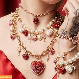 Ariana Grande photo #0109