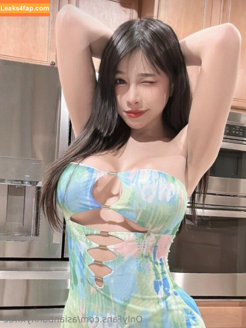 asianbunnyxfree / asianbunnyx leaked photo photo #0021
