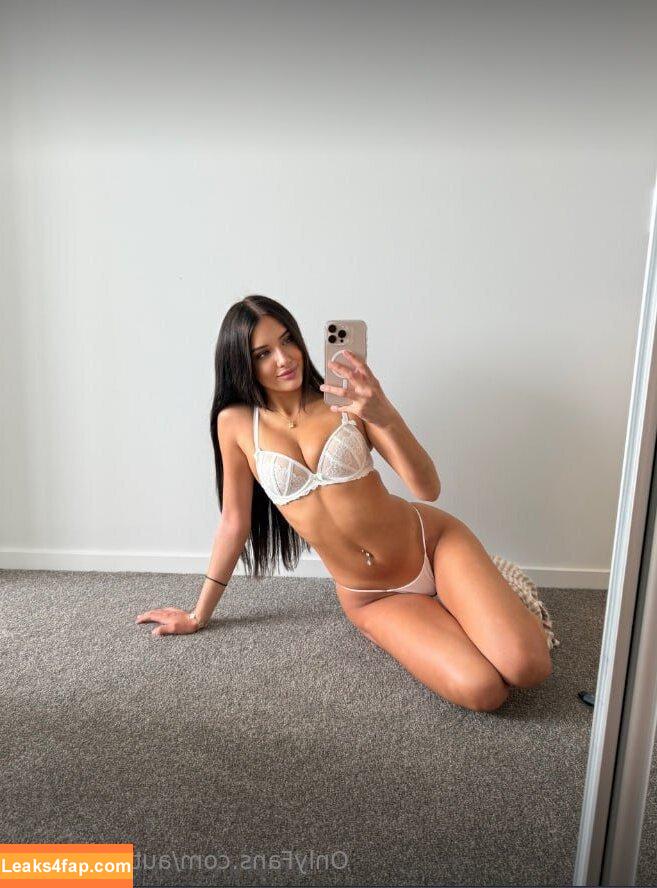 autumnrenxo /  leaked photo photo #0088