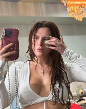 Bella Thorne photo #0001