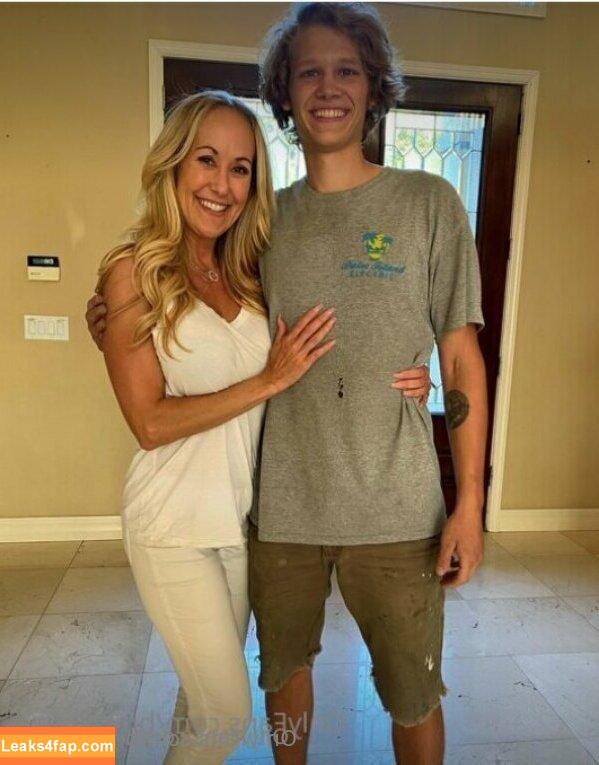 Brandi Love / brandi_love / brandilove_fan / vids leaked photo photo #1462