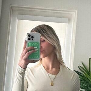 Brooke Thomas photo #0021