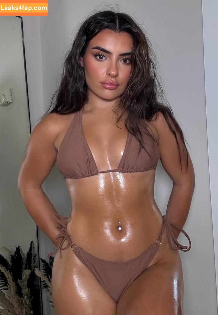Carla Sophie / carlasophiebtw / carlysophie leaked photo photo #0137