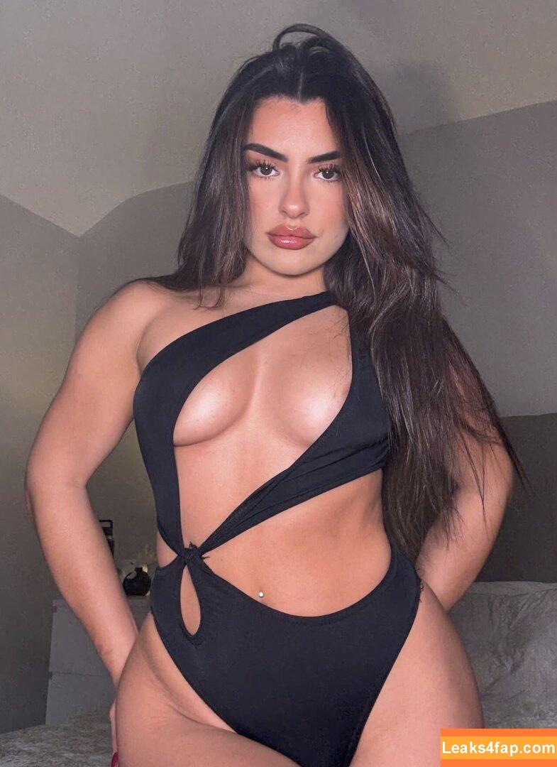 Carla Sophie / carlasophiebtw / carlysophie leaked photo photo #0156