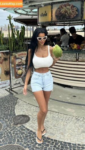 Chloe Khan photo #0046