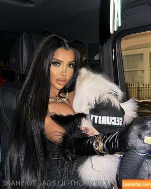 Chloe Khan photo #0074