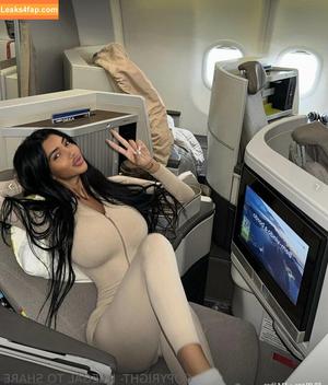 Chloe Khan photo #0083