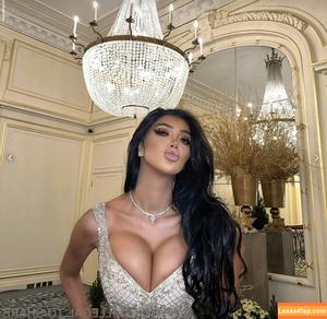 Chloe Khan photo #0090