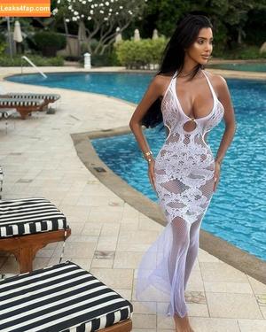 Chloe Khan photo #0387