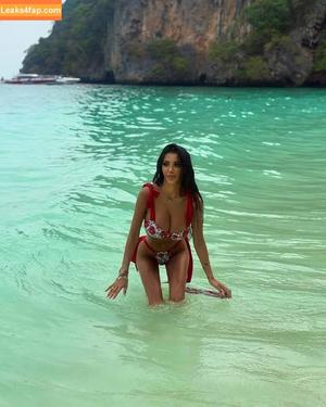 Chloe Khan photo #0395