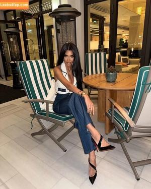 Chloe Khan photo #0426