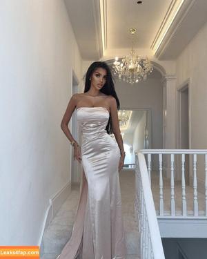 Chloe Khan photo #0470