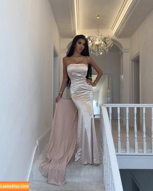Chloe Khan photo #0471