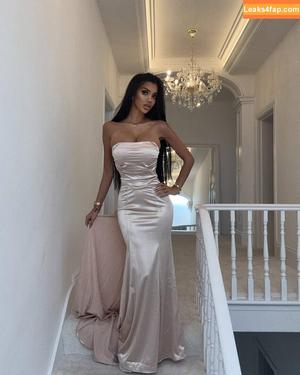 Chloe Khan photo #0481