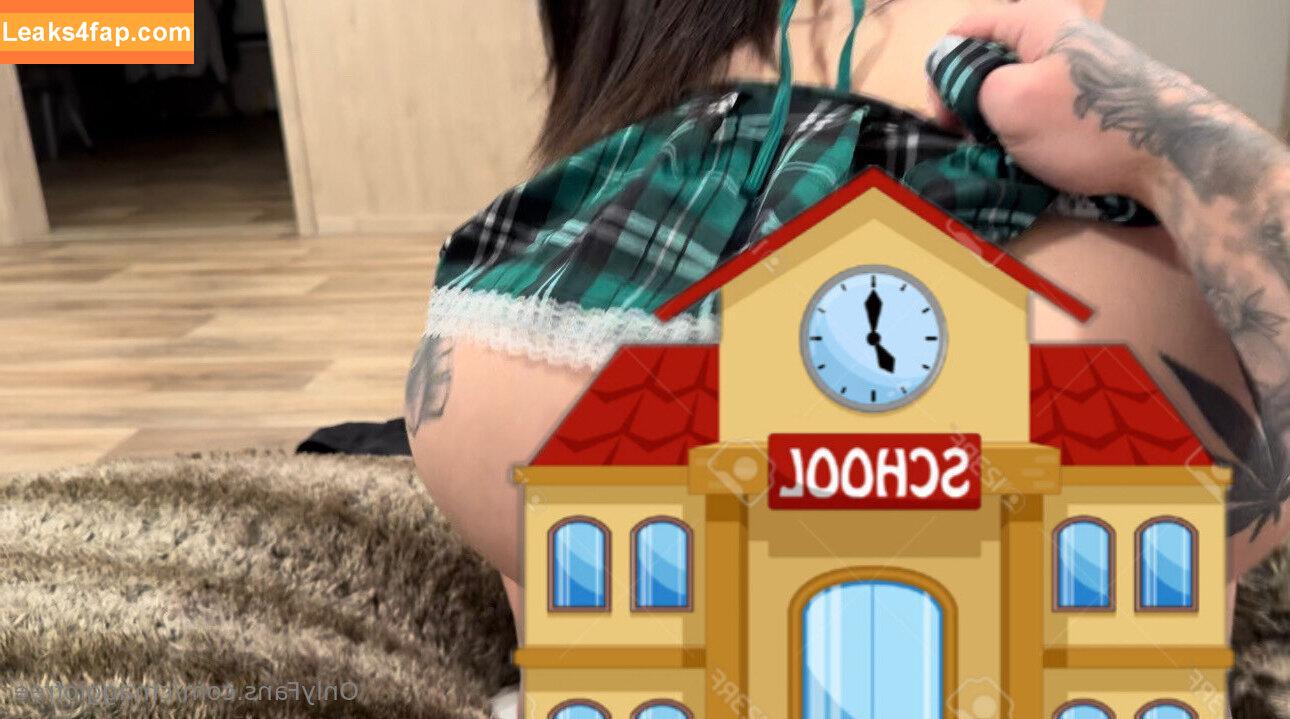 cmaggiofree / cornstarchesca leaked photo photo #0004
