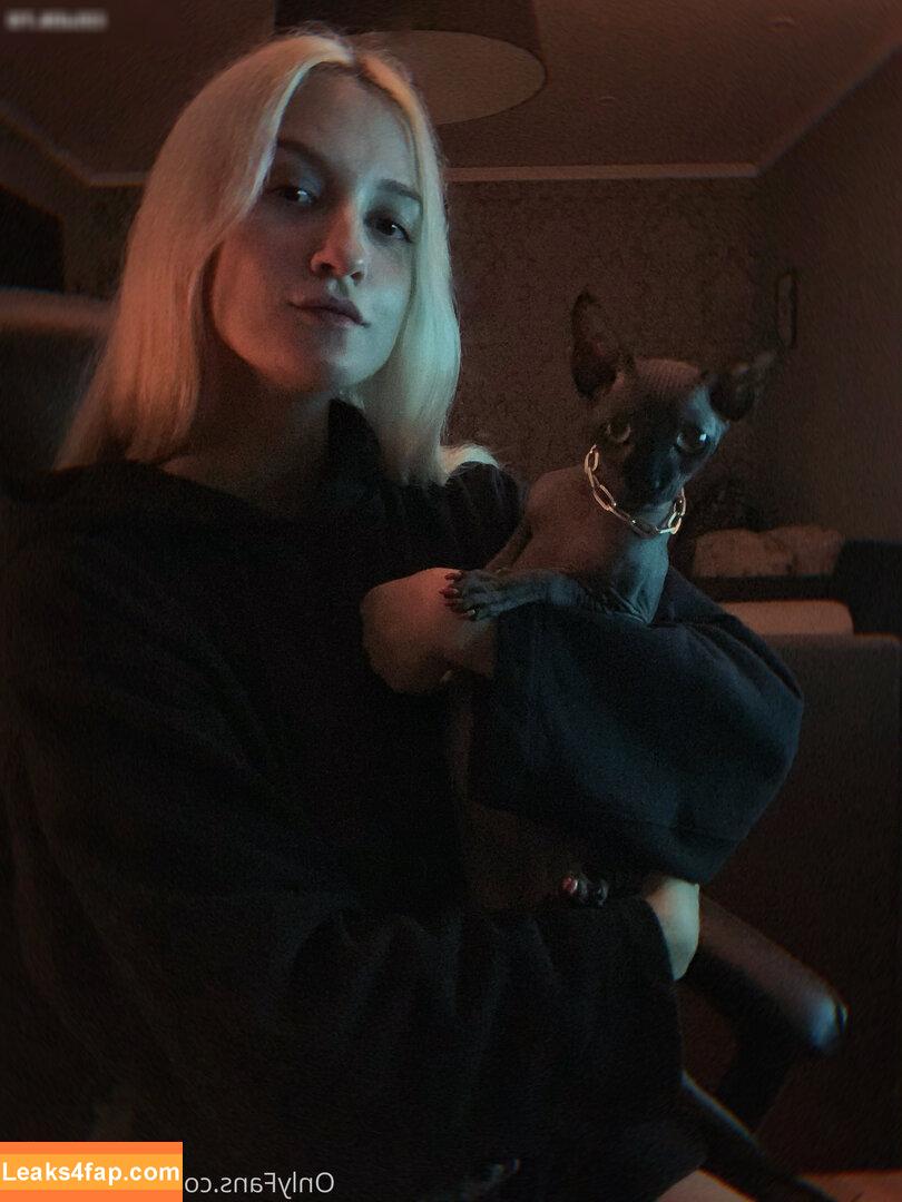 Cursed_Ellie / The_ellie_backup leaked photo photo #0420