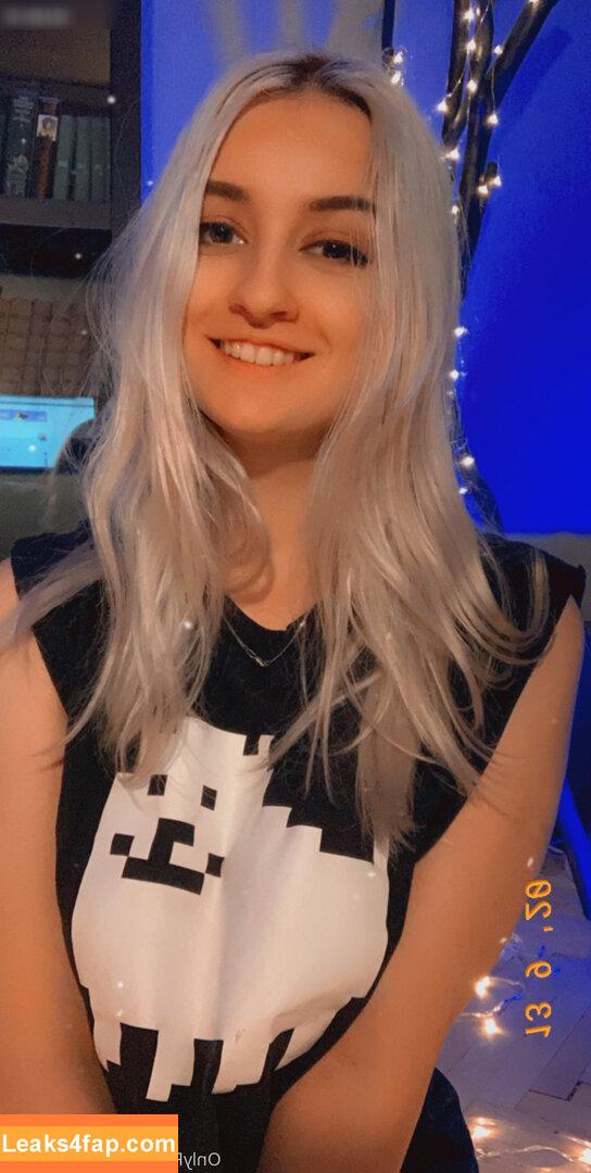 Cursed_Ellie / The_ellie_backup leaked photo photo #0422