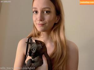 Cursed_Ellie photo #0320