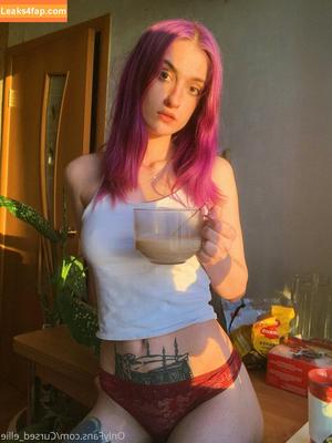 Cursed_Ellie photo #0458